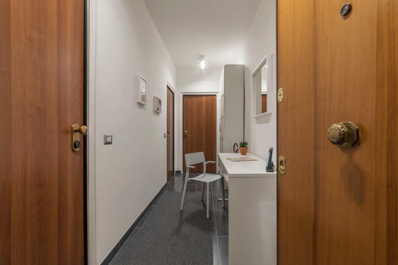 Nomentana White Apartments By Ghor ローマ エクステリア 写真